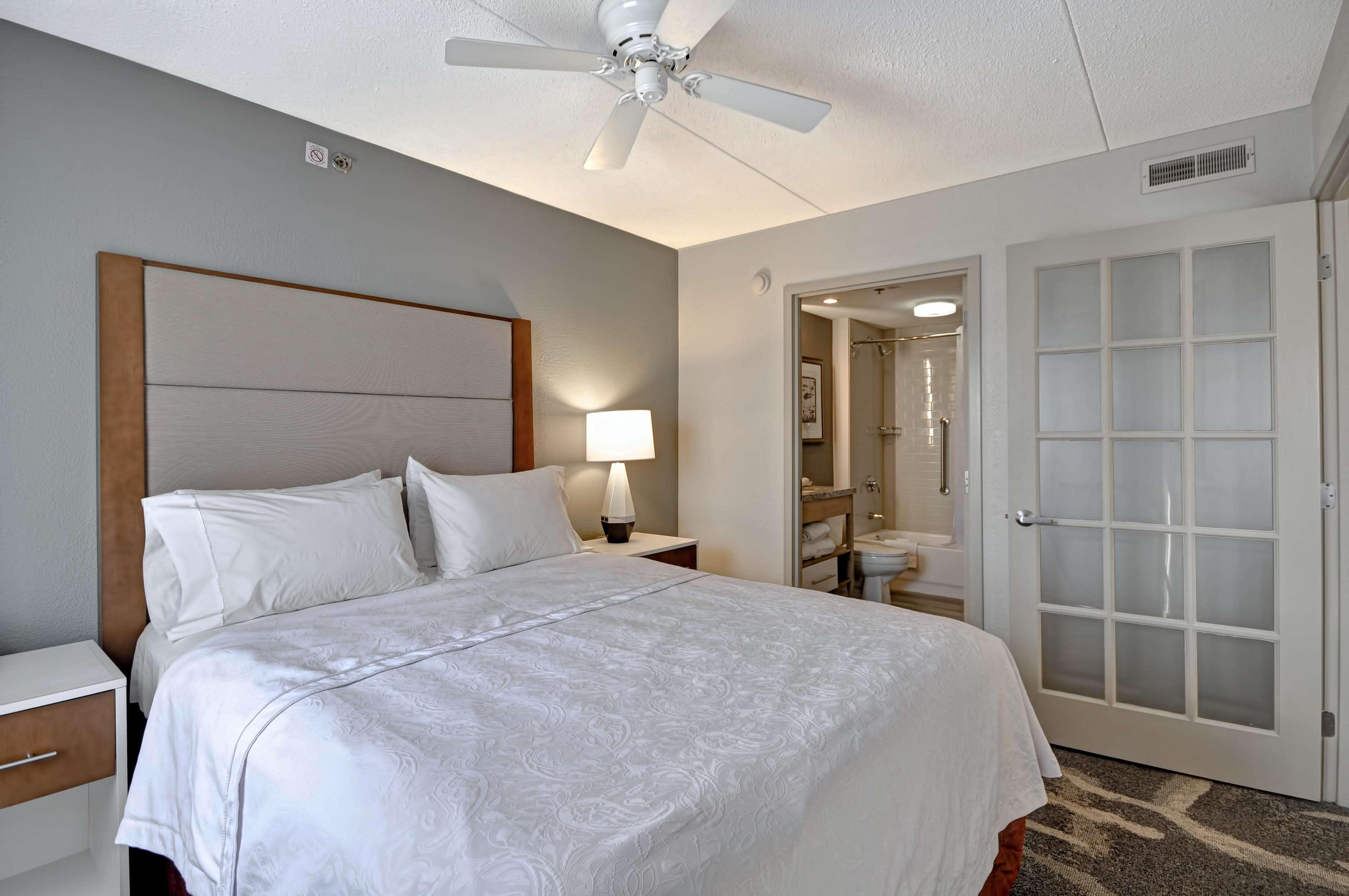 โฮมวู้ดสวีทส์บายฮิลตัน บอสตัน พีบอดี้ Hotel ภายนอก รูปภาพ