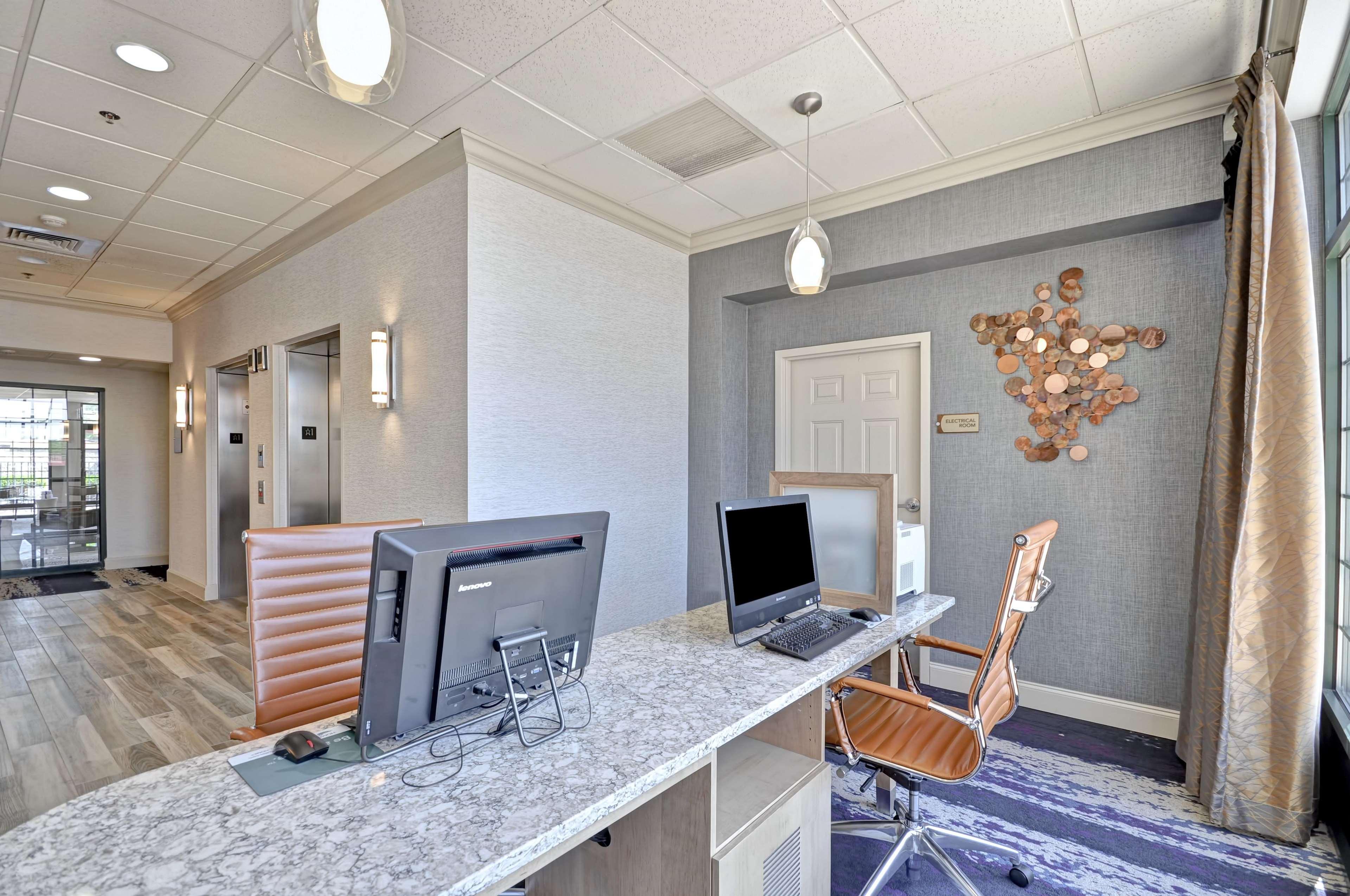 โฮมวู้ดสวีทส์บายฮิลตัน บอสตัน พีบอดี้ Hotel ภายนอก รูปภาพ