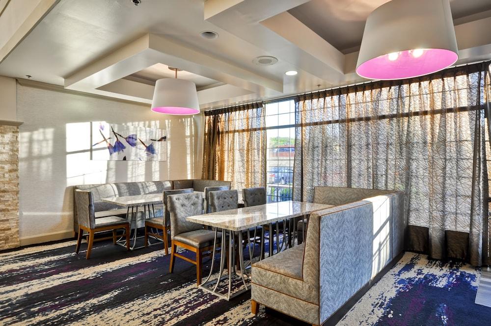 โฮมวู้ดสวีทส์บายฮิลตัน บอสตัน พีบอดี้ Hotel ภายนอก รูปภาพ